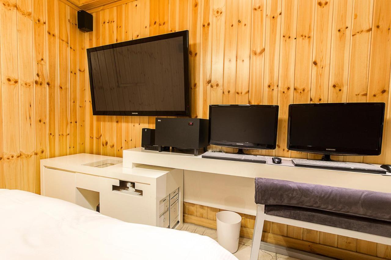 Shinchon Aida Hotel Seoul Ngoại thất bức ảnh